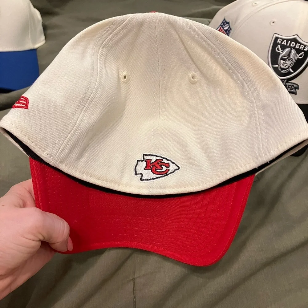 Kansas City Chiefs NFL New Era 39Thirty Cap Like New Medium/ Large